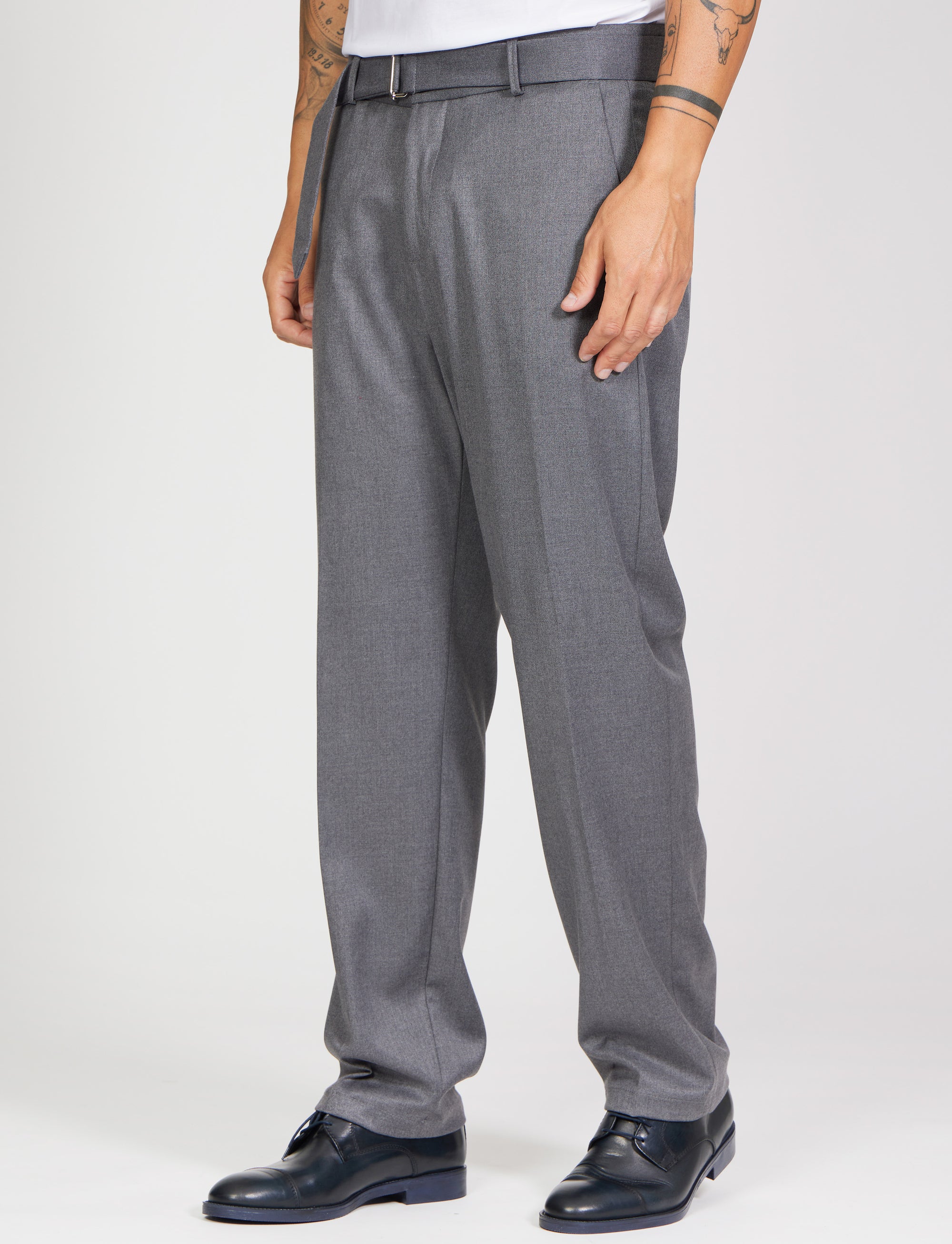 Pantalone fresco di lana con cinturino