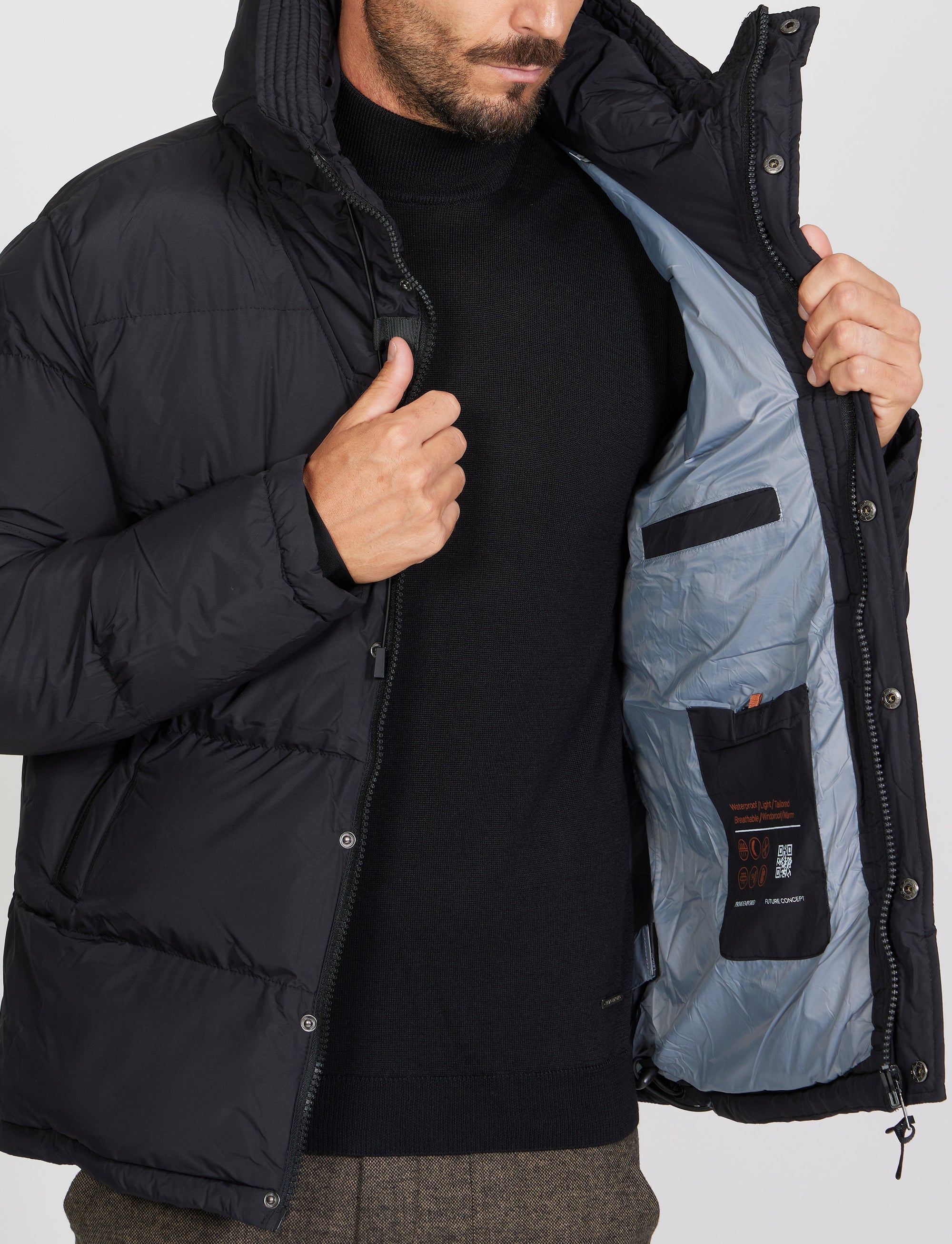 Piumino con cappuccio