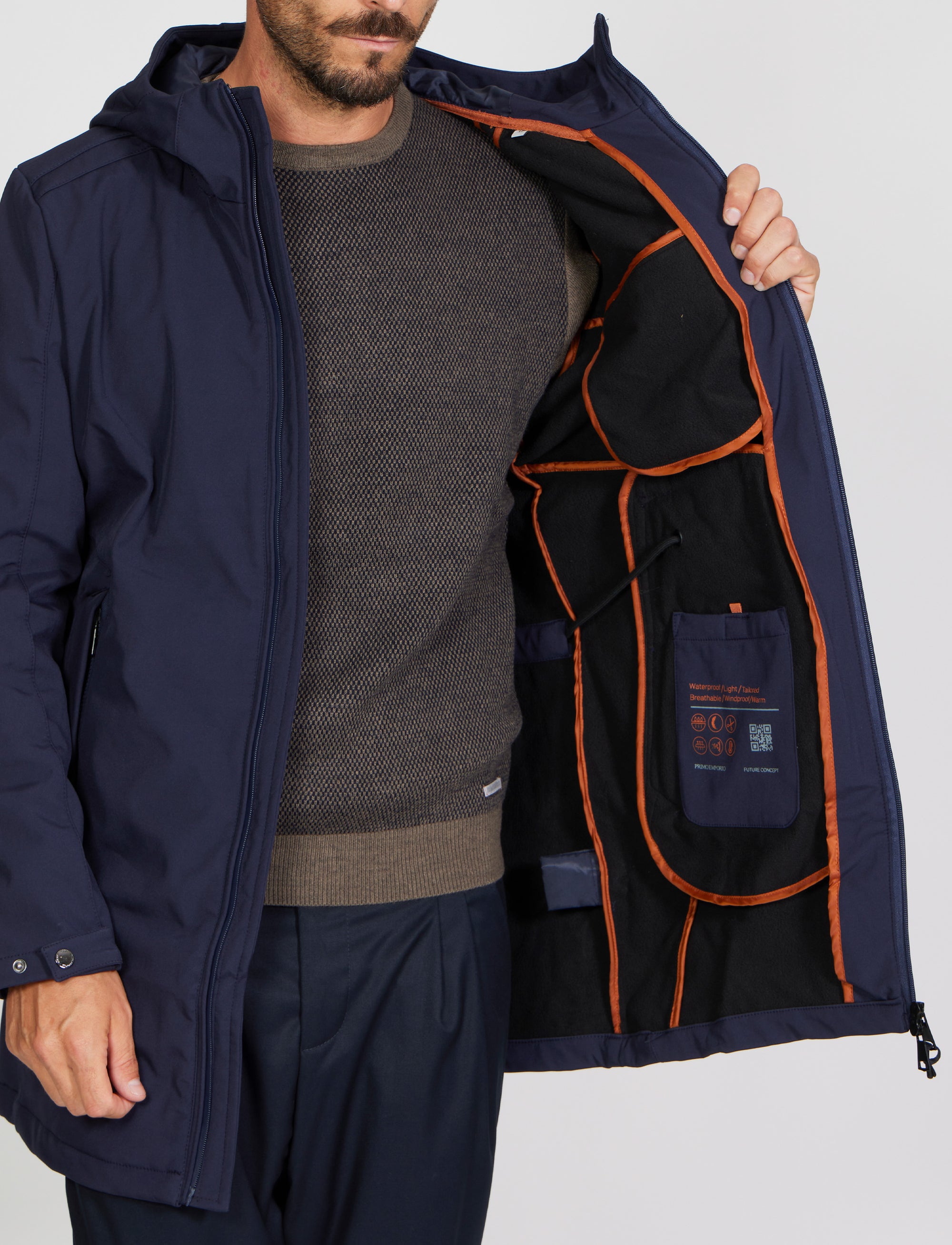 Giubbino lungo con cappuccio