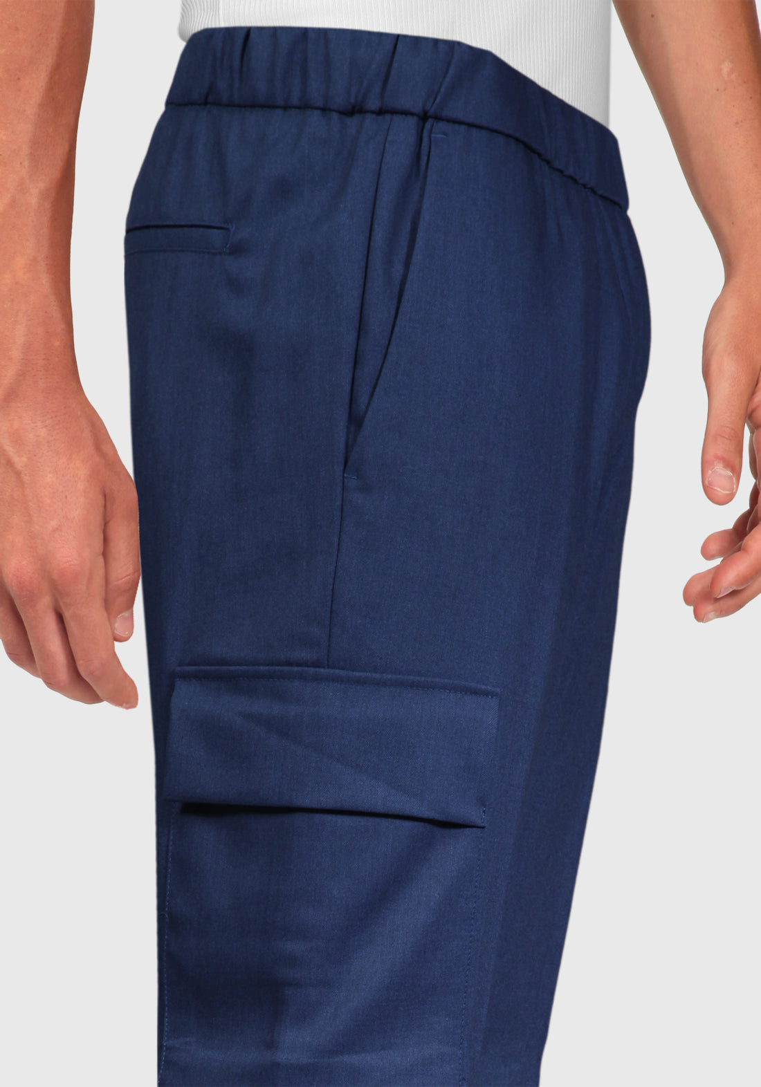 Cool wool trousers with large side pockets - Blue