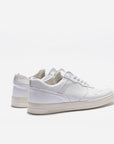 Sneakers bassa con pelle forata