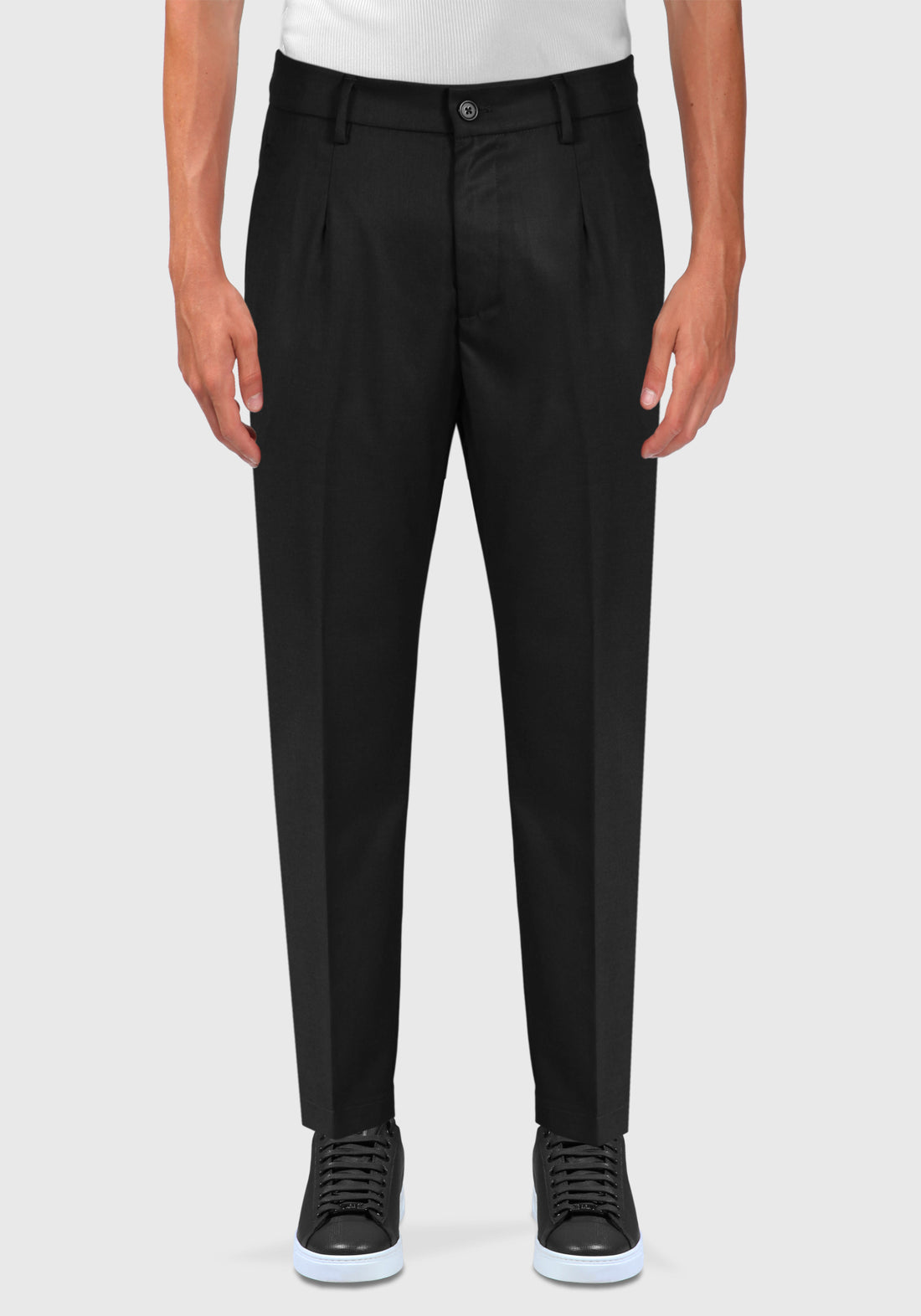 Fresco Wool Trousers with Large Pockets on the Back - Black