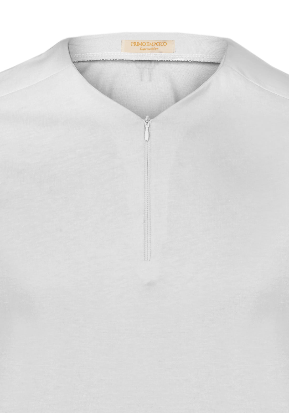 Half sleeve zip T-shirt