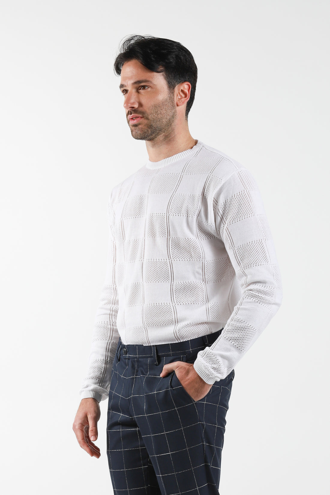 Perforated square neck sweater - White