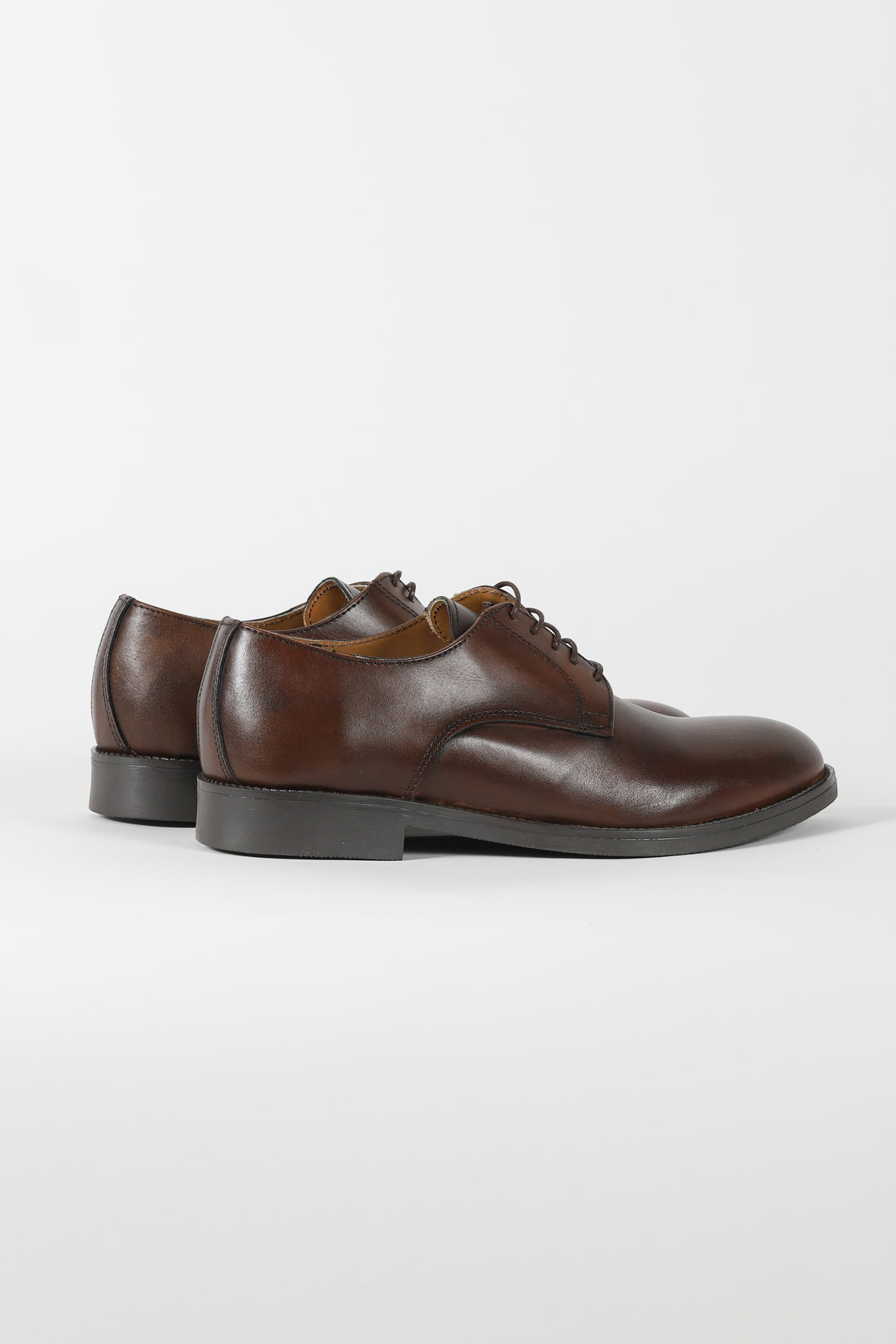 Moro lace-up shoe with rubber sole
